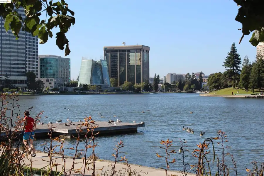 989 Webster St #450, Oakland, CA 94607 - #2