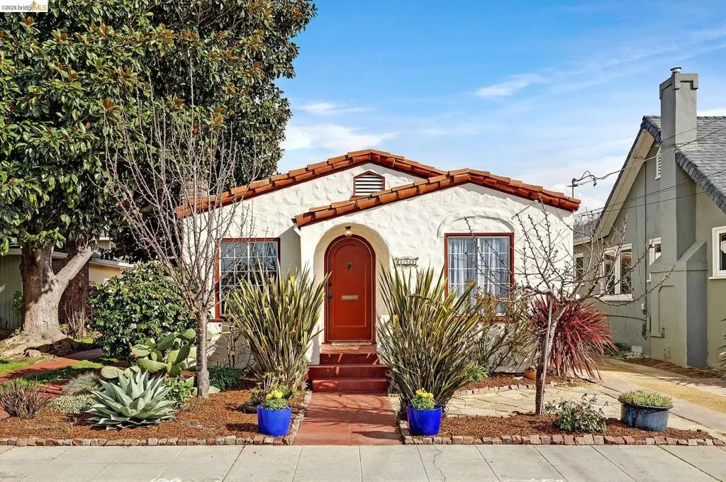 658 32nd St, Richmond, CA 94804 - #1