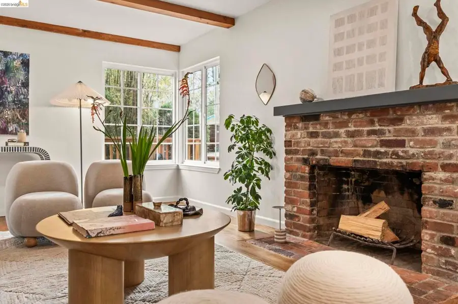 2 Cortez Ct, Oakland, CA 94611 - #3