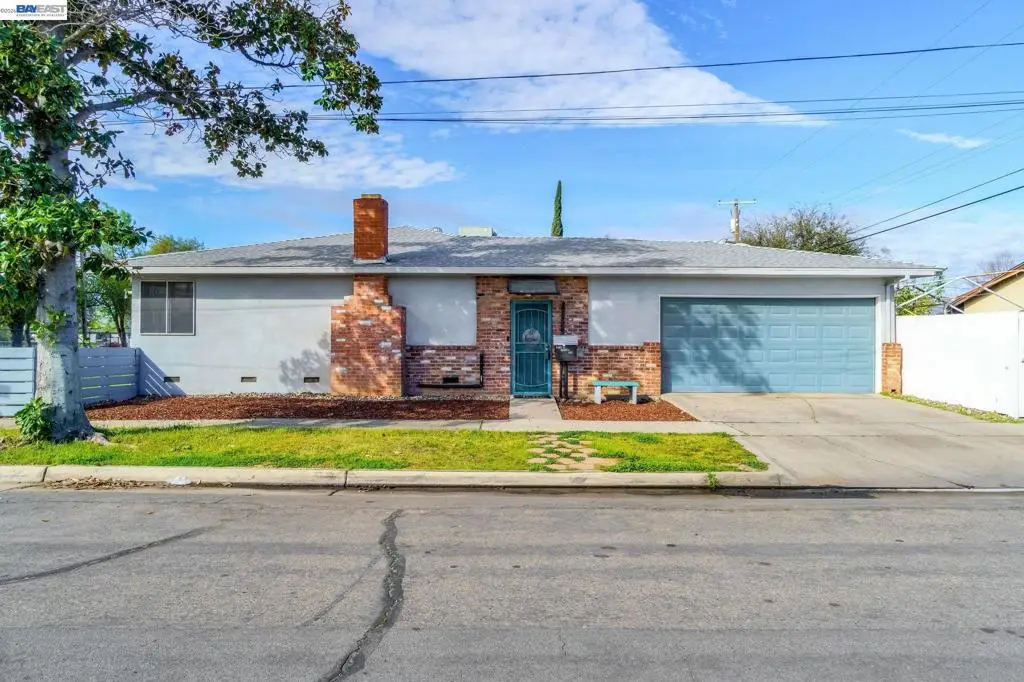 3495 E Dakota Ave, Fresno, CA 93726 - #1