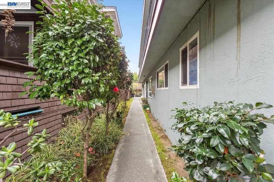 2050 Central Ave, Alameda, CA 94501 - #3