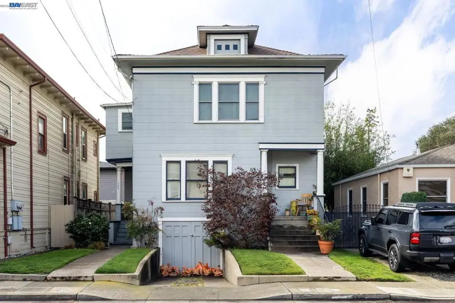 1527 1527 8th St, Alameda, CA 94501 - #3