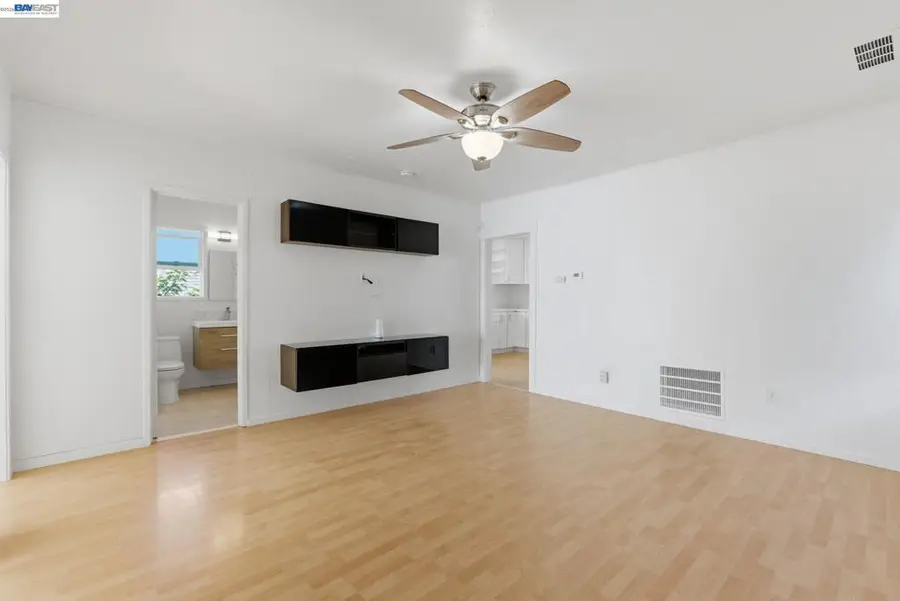 1839 1839 Commerce Way, Oakland, CA 94606 - #3