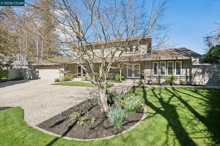 342 342 Constance Pl, Moraga, CA 94556 - #2