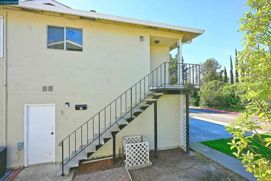 1387 1387 Del Rio Circle #D, Concord, CA 94518 - #3