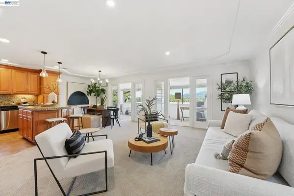 1608 1608 Golden Rain Road #1, Walnut Creek, CA 94595