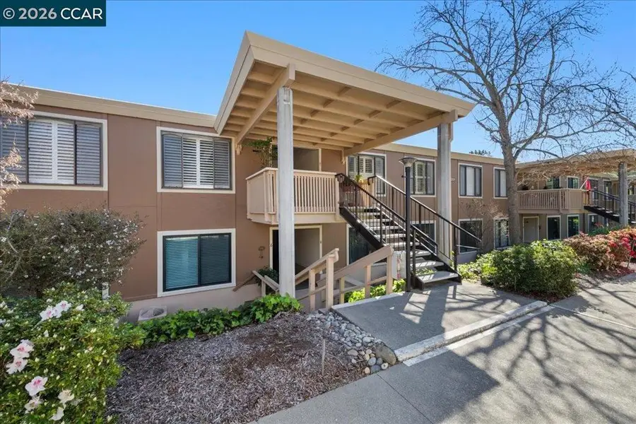 2501 Pine Knoll Dr #8, Walnut Creek, CA 94595 - #2