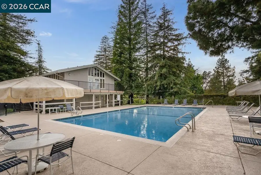 208 Siskiyou Ct, Walnut Creek, CA 94598 - #2