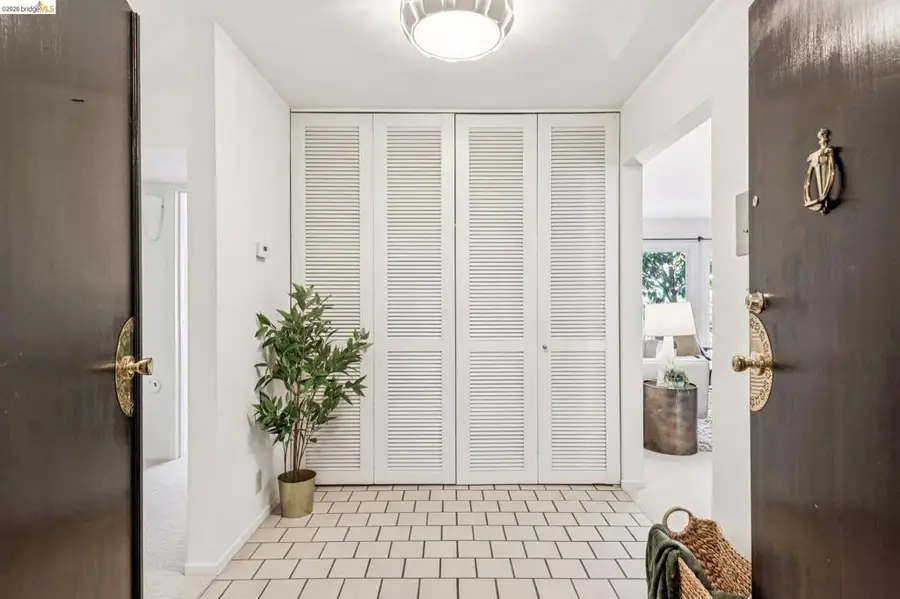 695 695 Mariposa #203, Oakland, CA 94610 - #3