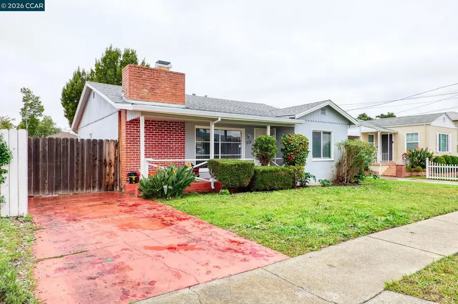 215 Roney Ave, Vallejo, CA 94590 - #2
