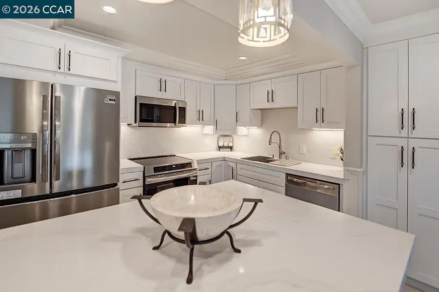 1184 1184 Rockledge Ln #5, Walnut Creek, CA 94595 - #3