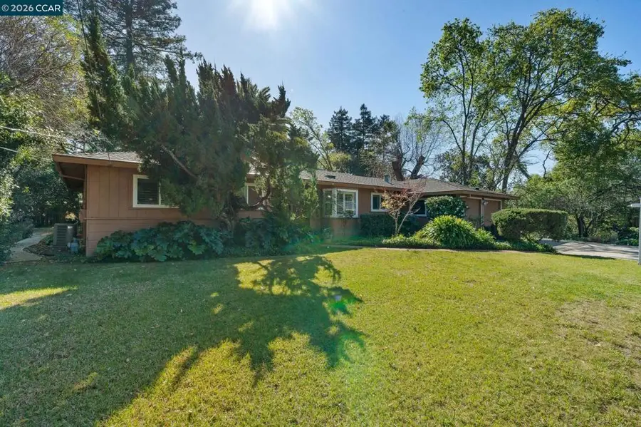 1174 Saint Francis Dr, Concord, CA 94518 - #3