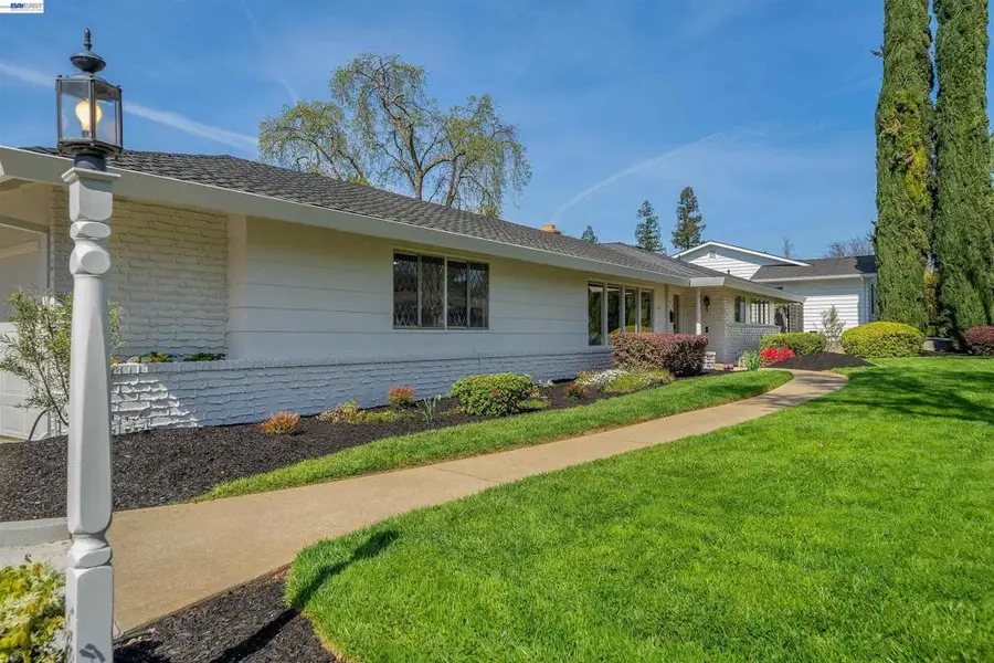 1121 El Sur Way, Sacramento, CA 95864 - #3