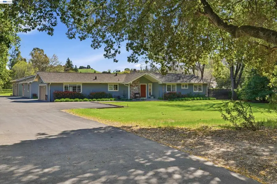 1450 Finley Rd, Pleasanton, CA 94588 - #2