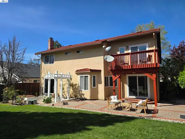 161 Hackamore Ln, Fremont, CA 94539