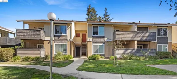 2575 Easton Way #87, San Jose, CA 95133