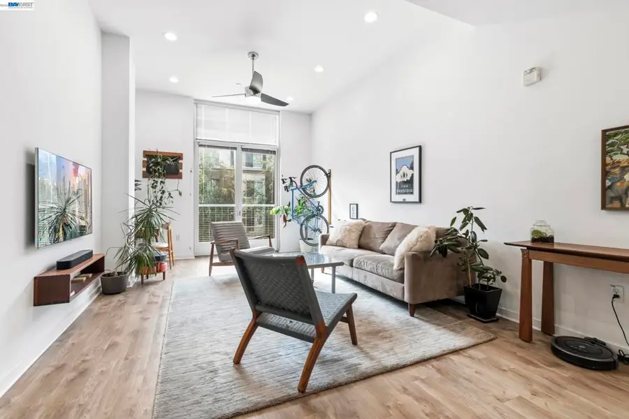 630 Thomas L Berkley Way #403, Oakland, CA 94612 - #2