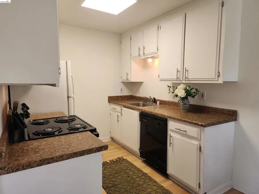 3702 W Benjamin Holt Dr #24, Stockton, CA 95219 - #3
