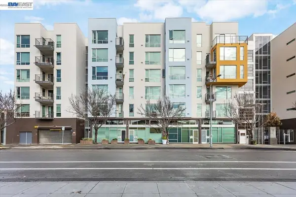 226 2nd St #G2, Oakland, CA 94607