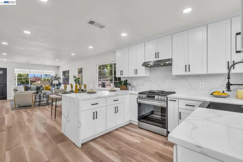 4708 Portola Dr, Fremont, CA 94536 - #1