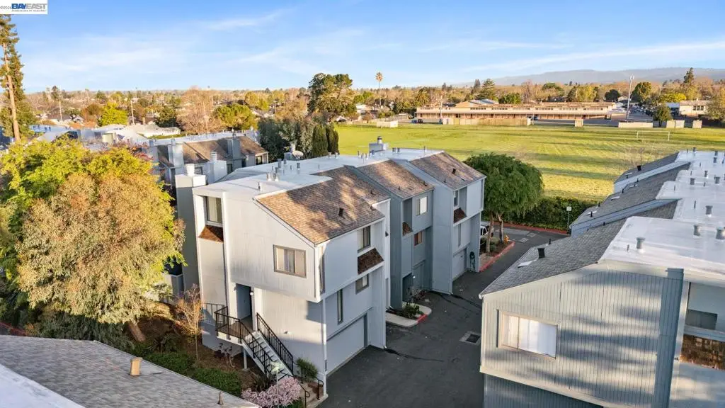 17999 Firestone Rd, Hayward, CA 94541 - #1