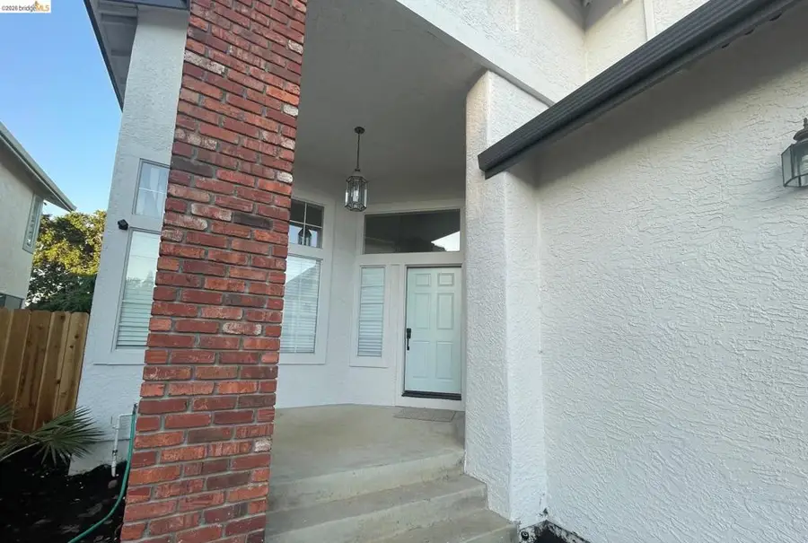 2117 Mark Twain Dr, Antioch, CA 94531 - #2