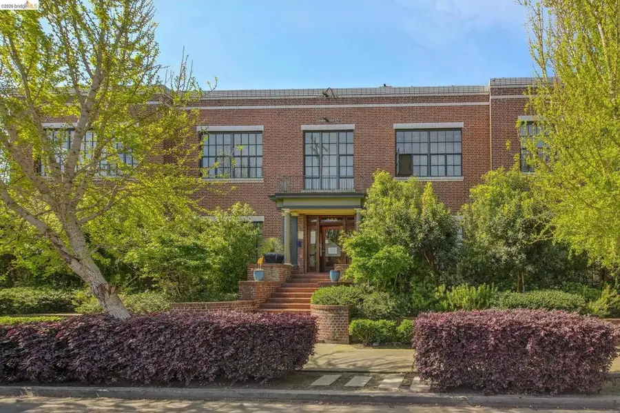 425 E 11th St #17, Oakland, CA 94606 - #3