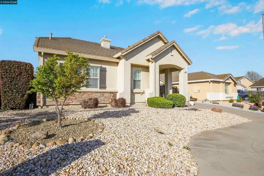 1633 Savannah Ln, Suisun City, CA 94585 - #3