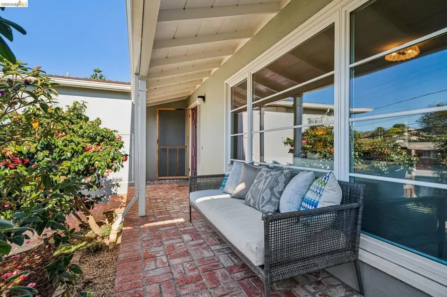 5830 Sutter Ave, Richmond, CA 94804 - #2