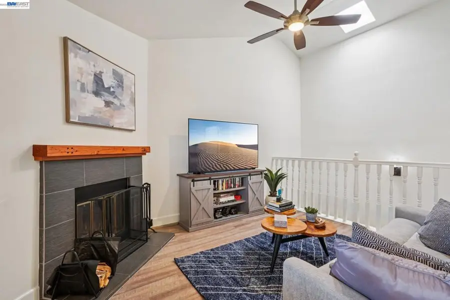 1255 N Los Robles Ave #9, Pasadena, CA 91104 - #3