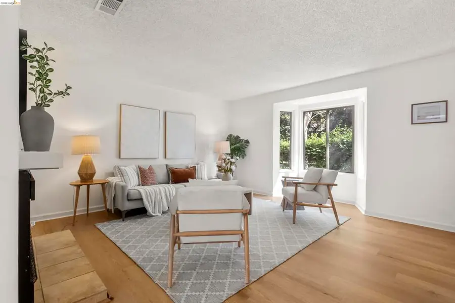 1237 Pine Creek Way #A, Concord, CA 94520 - #3