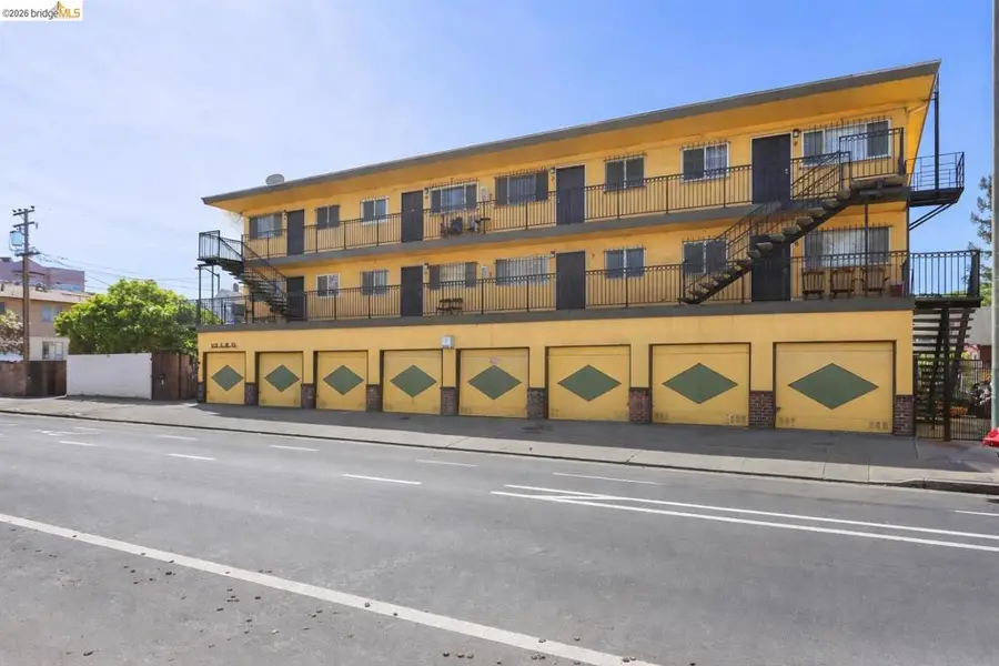 635 E 15th St, Oakland, CA 94606 - #2