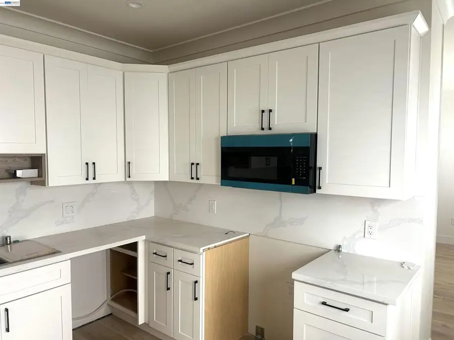 528 41st St, Oakland, CA 94609 - #2