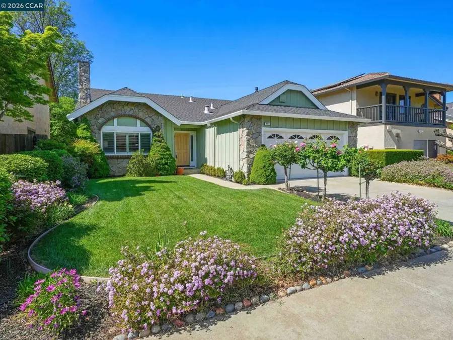 5021 Murchio Dr, Concord, CA 94521 - #2