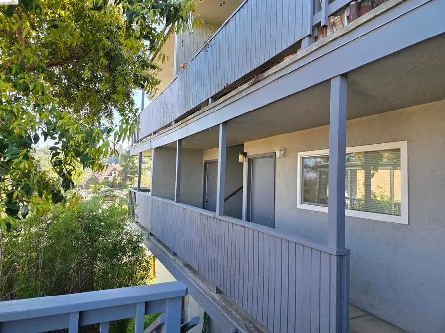 40 Foster St, Martinez, CA 94553 - #2