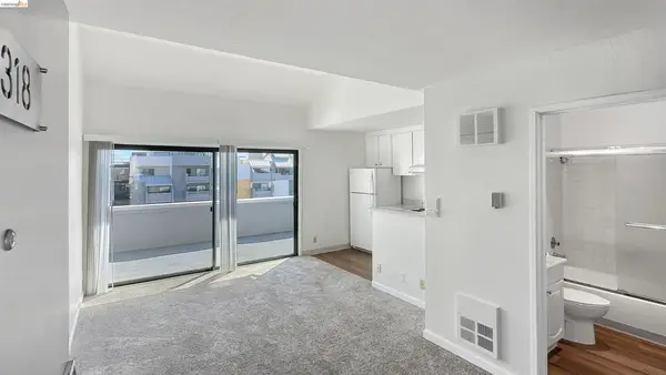 5 Embarcadero W #318, Oakland, CA 94607