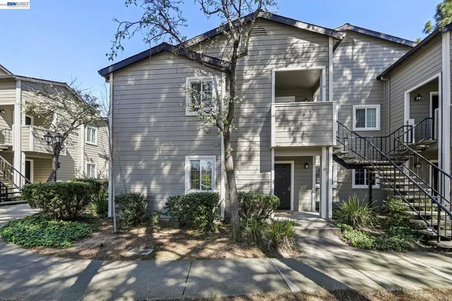 630 Canyon Oaks Drive #D, Oakland, CA 94605 - #2