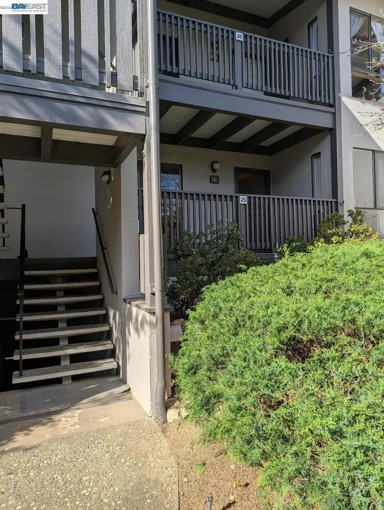 19100 Crest Ave #25, Castro Valley, CA 94546 - #1