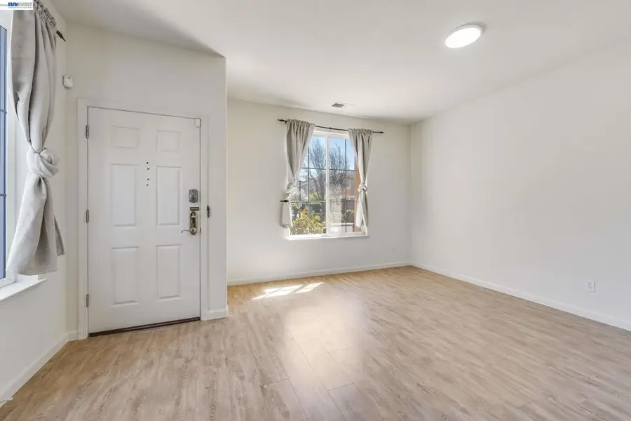 2295 Regatta Way, San Leandro, CA 94579 - #3