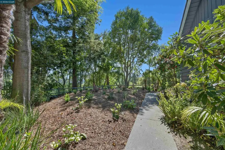 15 Crown Ct, Orinda, CA 94563 - #3