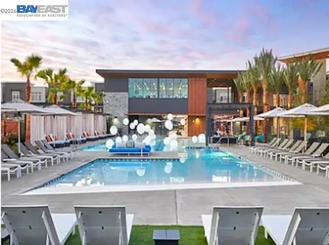 5552 Holly Bay Ave #D, Dublin, CA 94568 - #3