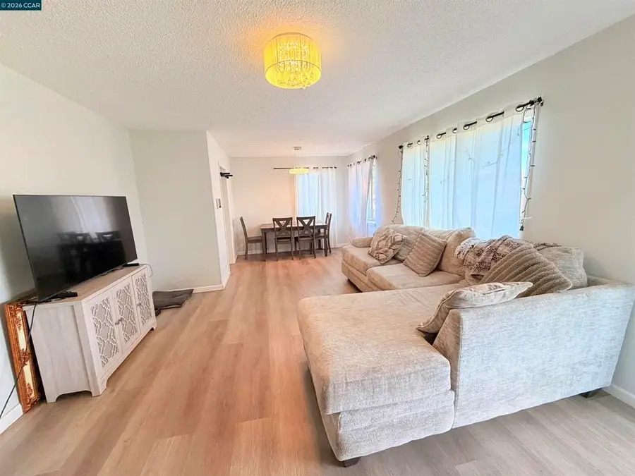 238 Fitzpatrick Rd, Oakland, CA 94603 - #2