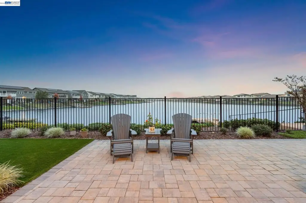 2827 Irish Meadow Way, Lathrop, CA 95330 - #1