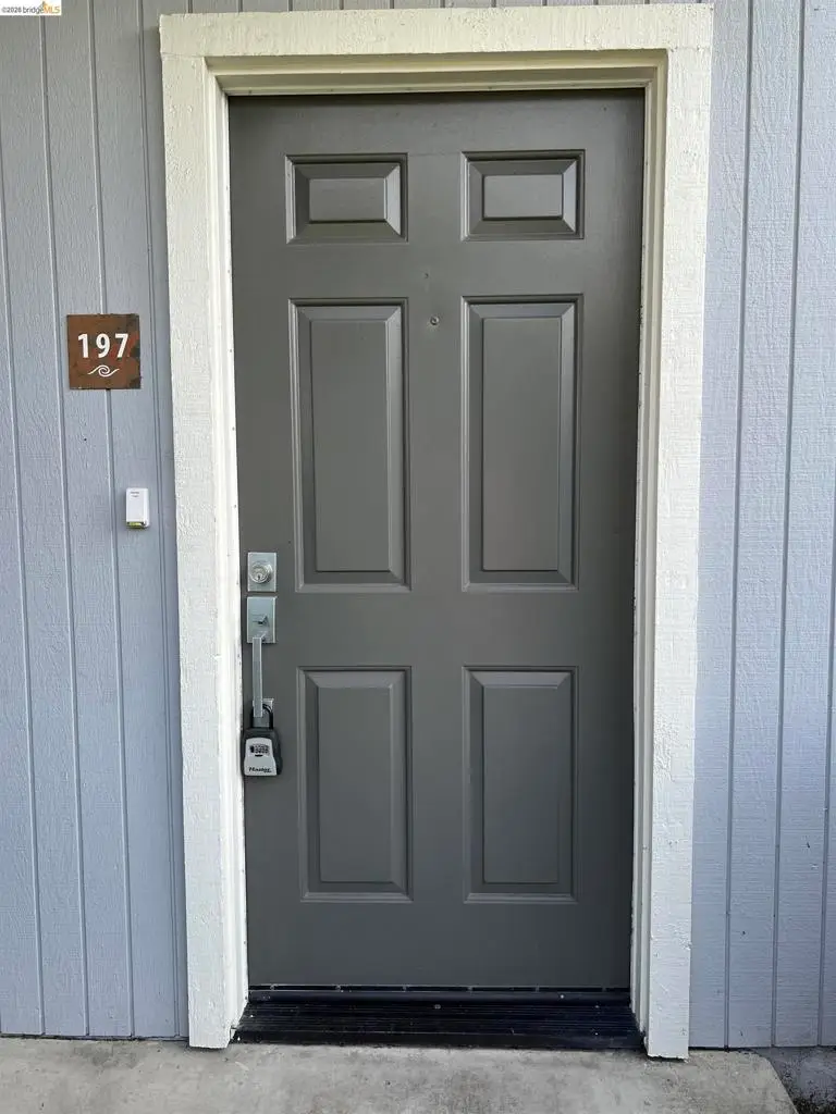 197 Schooner Ct, Richmond, CA 94804 - #2