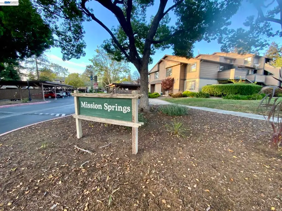 304 Hackamore Ln, Fremont, CA 94539 - #2