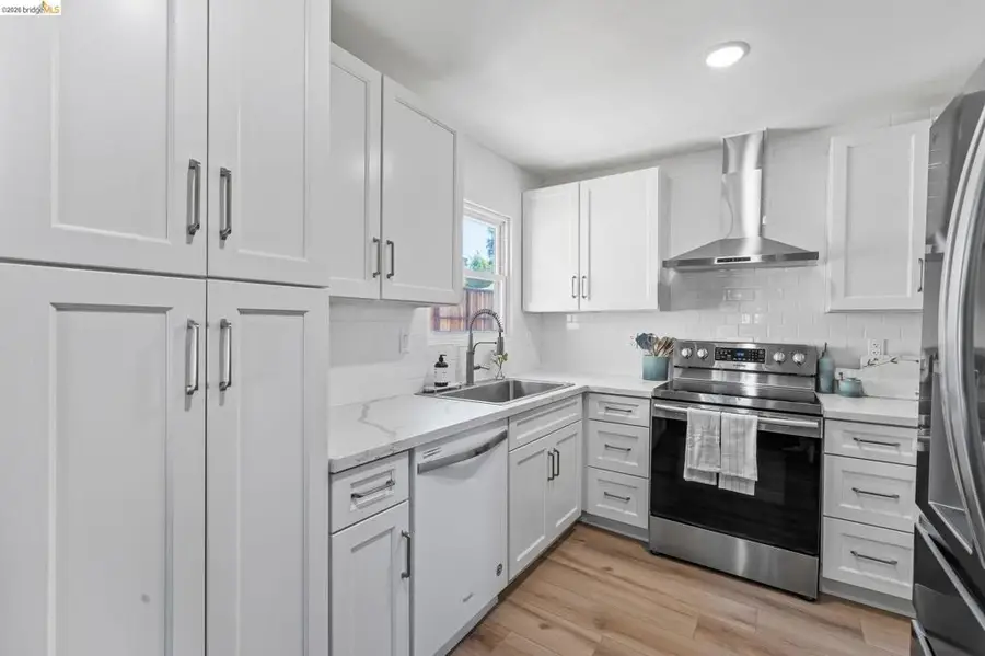 2410 Colusa, Pinole, CA 94564 - #3