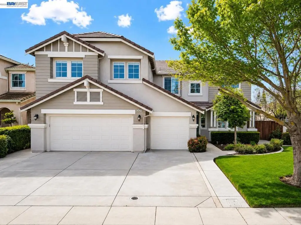 3400 Fallen Oak Dr, Modesto, CA 95355 - #1