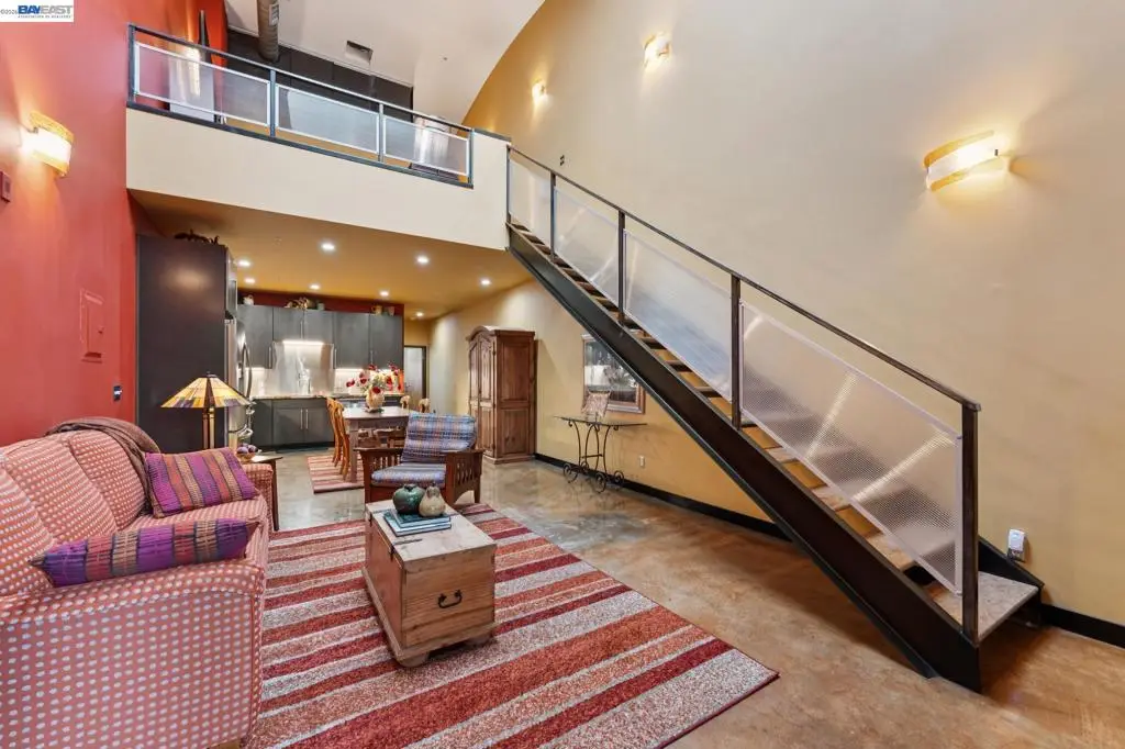 425 E 11th St #6, Oakland, CA 94606 - #1