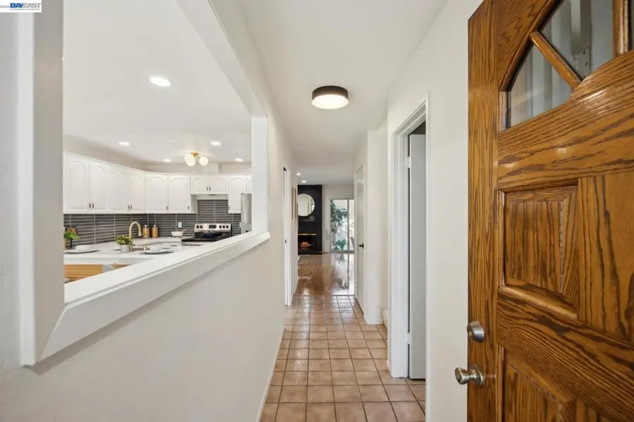 3362 Tonga Ln, Alameda, CA 94502 - #2