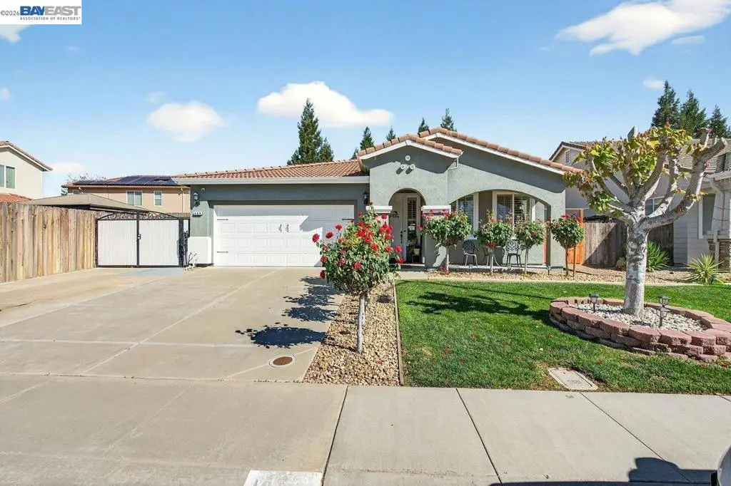 469 Monte Oro St, Manteca, CA 95337 - #1